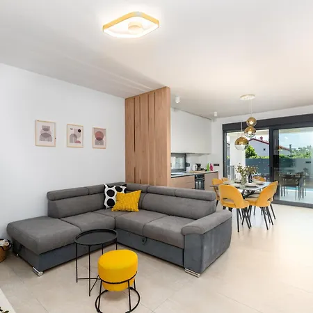 Golden Olive With Shared Pool Apartamento Novigrad Istria