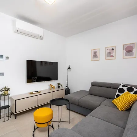 Apartamento Golden Olive With Shared Pool